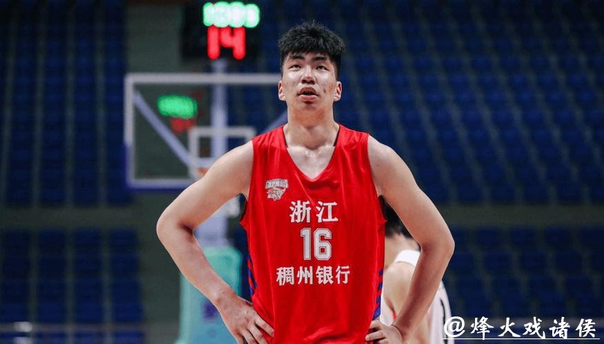 比国足还强的多?男篮若组U23或断档领先亚洲诸旅 有哪些人入选? 比国足还强的多?男篮若组U23或断档领先亚洲诸旅 有哪些人入选?