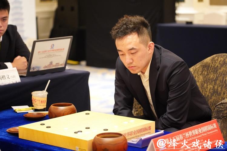 棋手生涯坚持15年破壁,春兰杯串烧韩国前三,来认识下天元挑战者杨楷文 棋手生涯坚持15年破壁,春兰杯串烧韩国前三,来认识下天元挑战者杨楷文